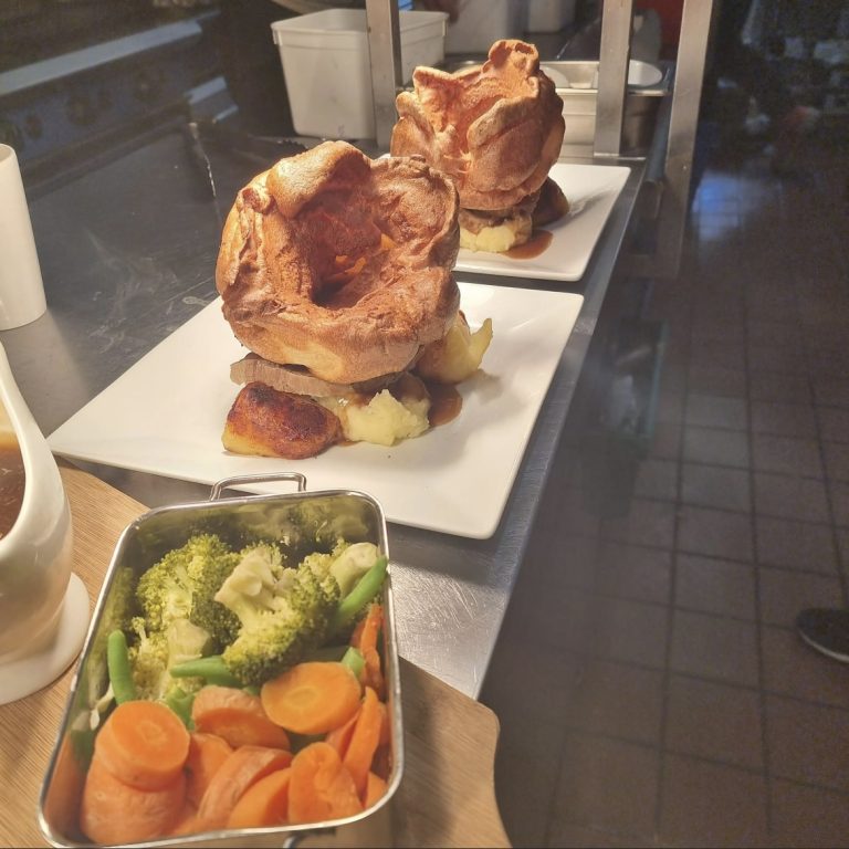 26E14015 CB5F 4FD7 B3DD 327D211E69F6 768x768